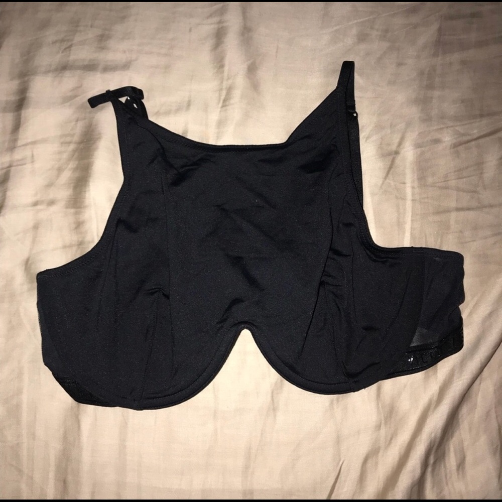 New Victoria’s Secret High Neck Bra